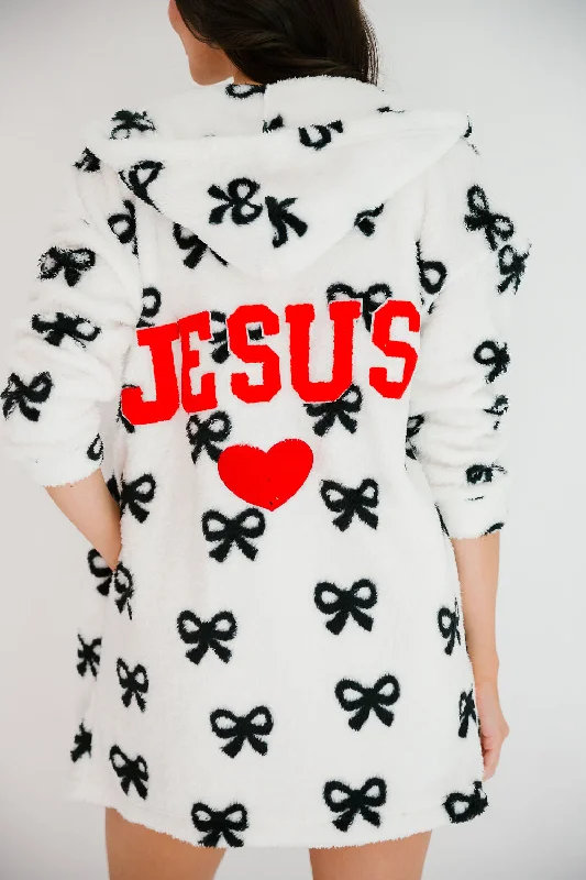 JESUS (WHITE)