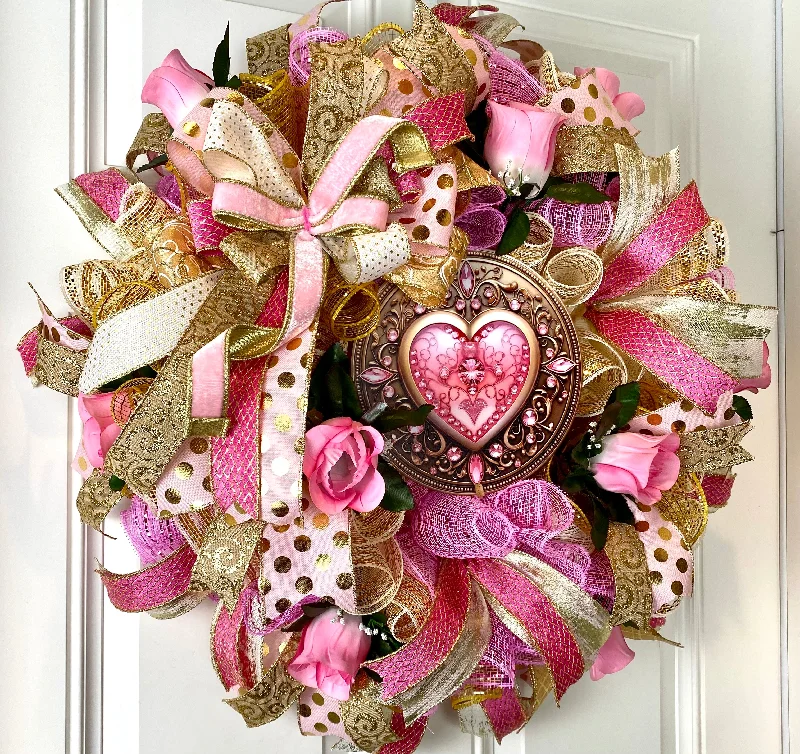 Elegant Pink & Gold Valentine Wreath